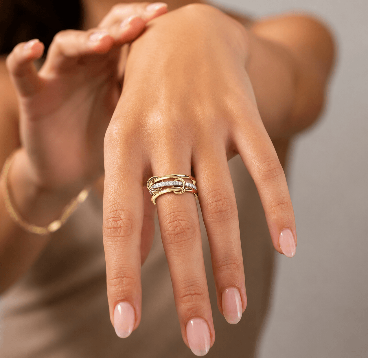 Infinity Glow ring 14K vergoldet