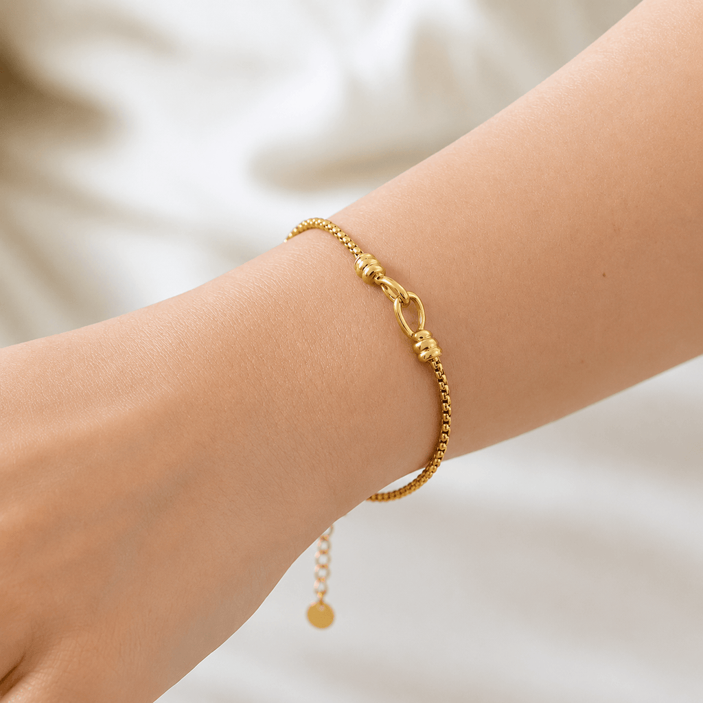 Golden Knot Bracelet 14K Gold Plated
