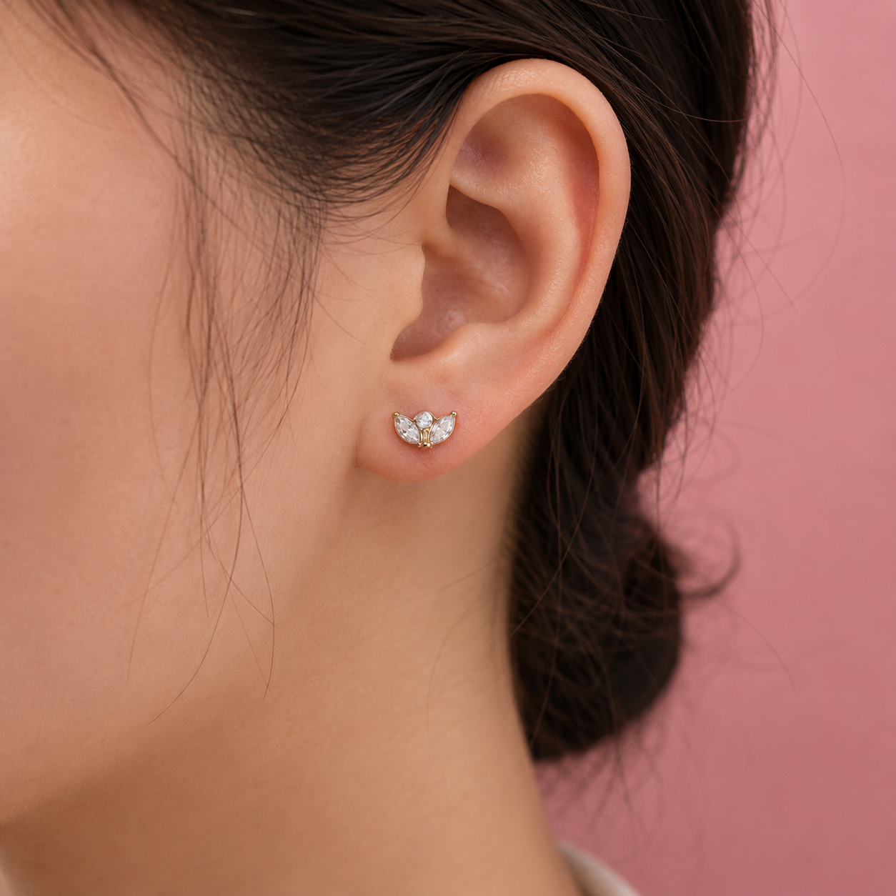 Crystal Bloom Piercing 14K vergoldet