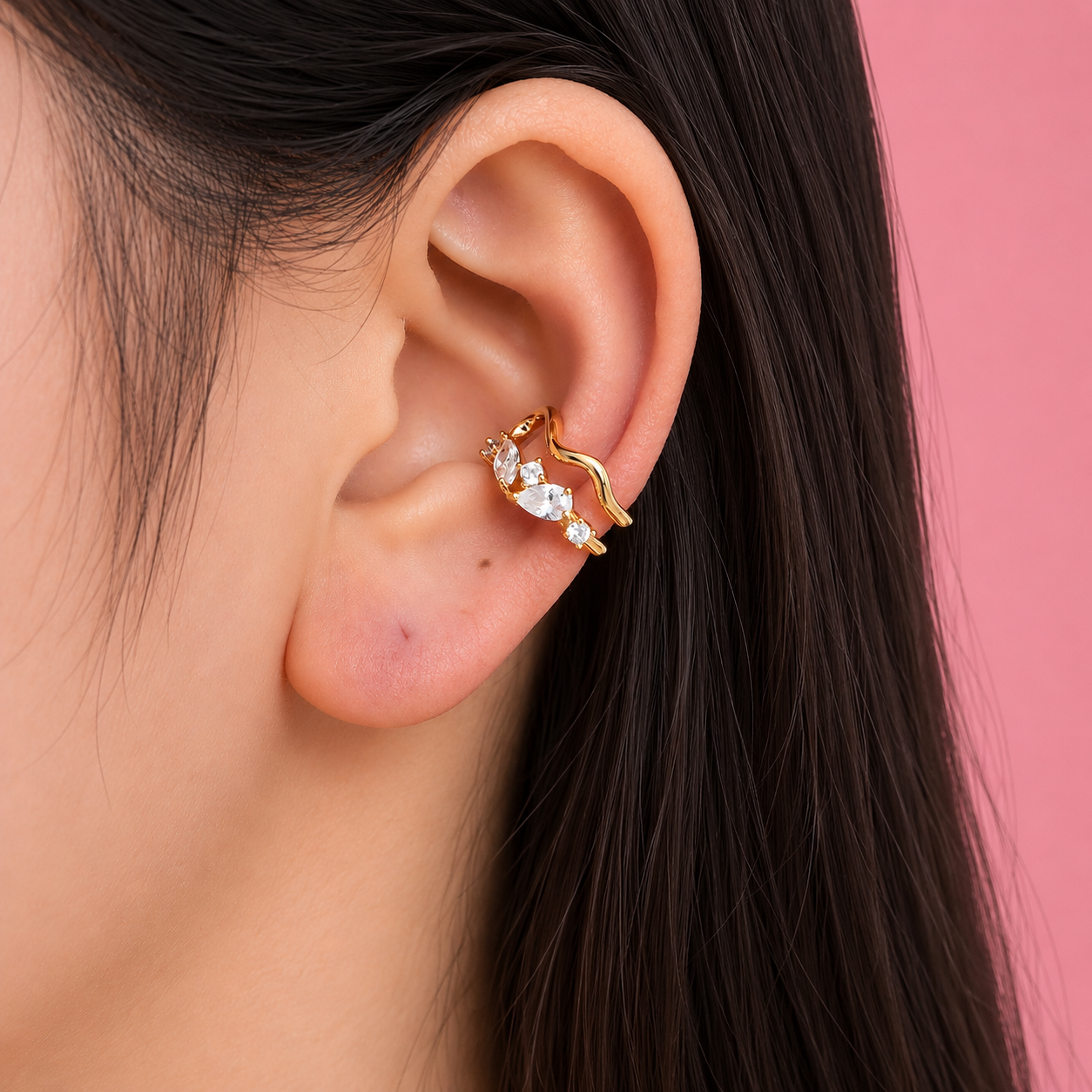 Crystal Wave Ear Cuff 14K vergoldet