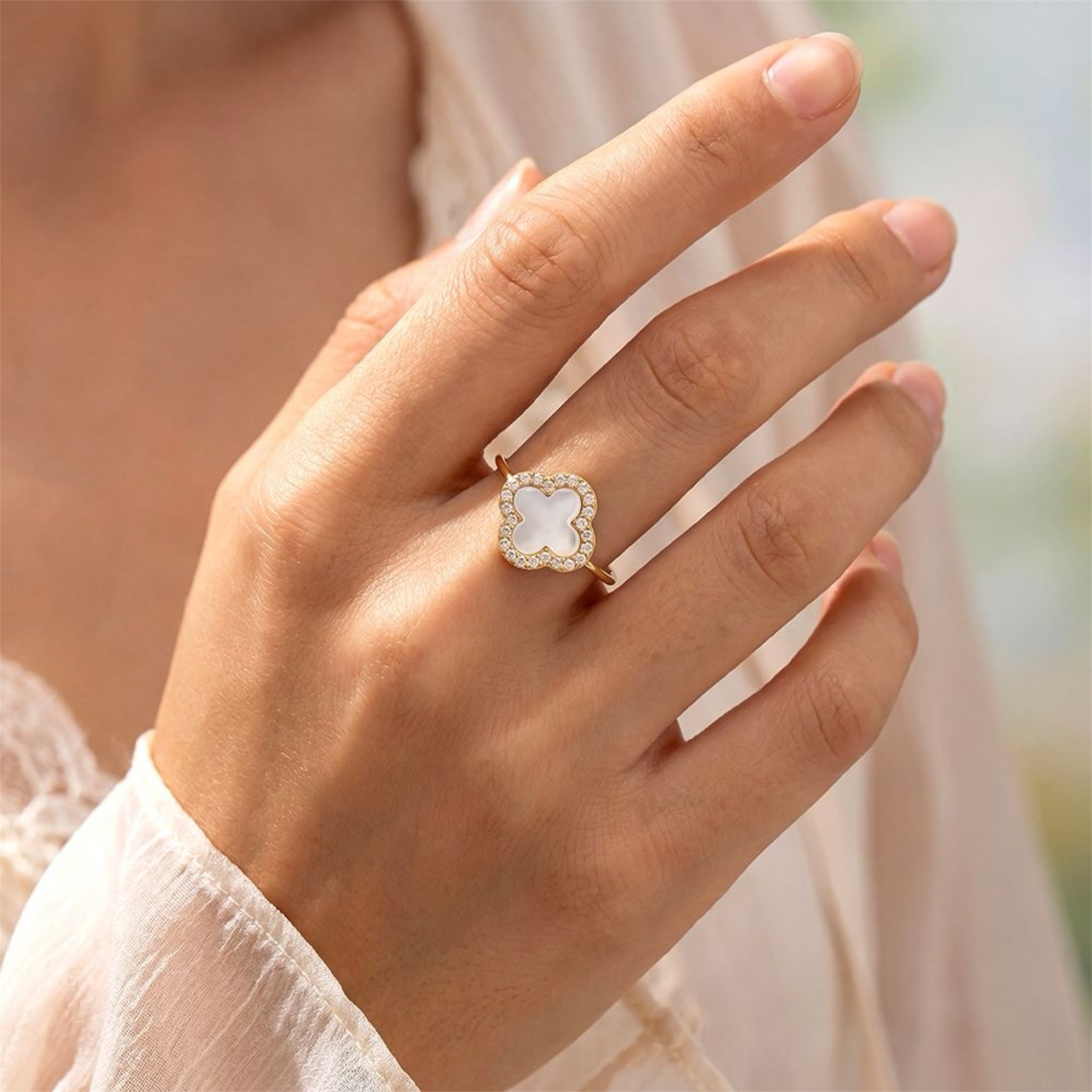 Lucky Blossom Ring 14K Vergoldet