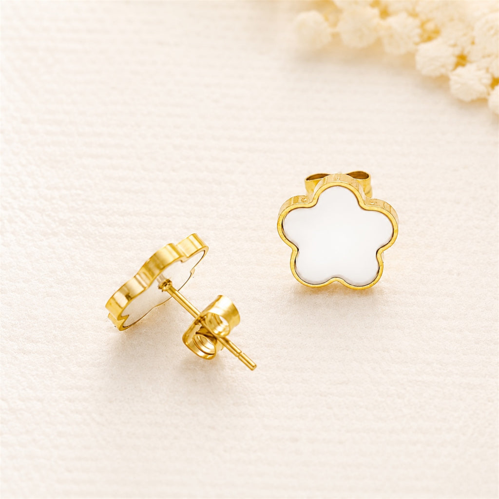 Lucky Bloom Ohrstecker (weiß) 14K Vergoldet